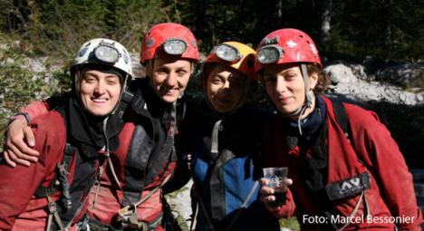 Primele femei-speolog din România au atins cota -1136 metri în Franţa (FOTO)